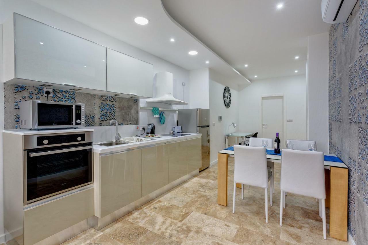 Apartment Modern 2 Bedroom In St Julians